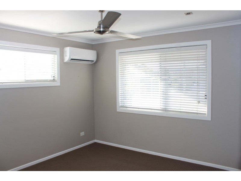 7 Davina Street, Boyne Island QLD 4680