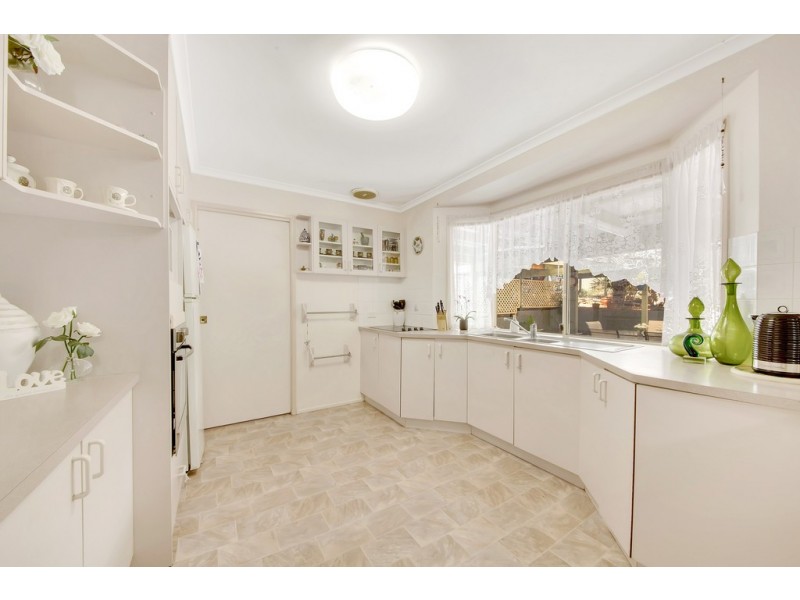 7 Katandra Street, Boyne Island QLD 4680