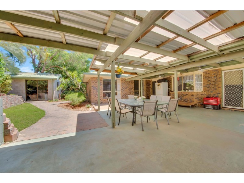 7 Katandra Street, Boyne Island QLD 4680