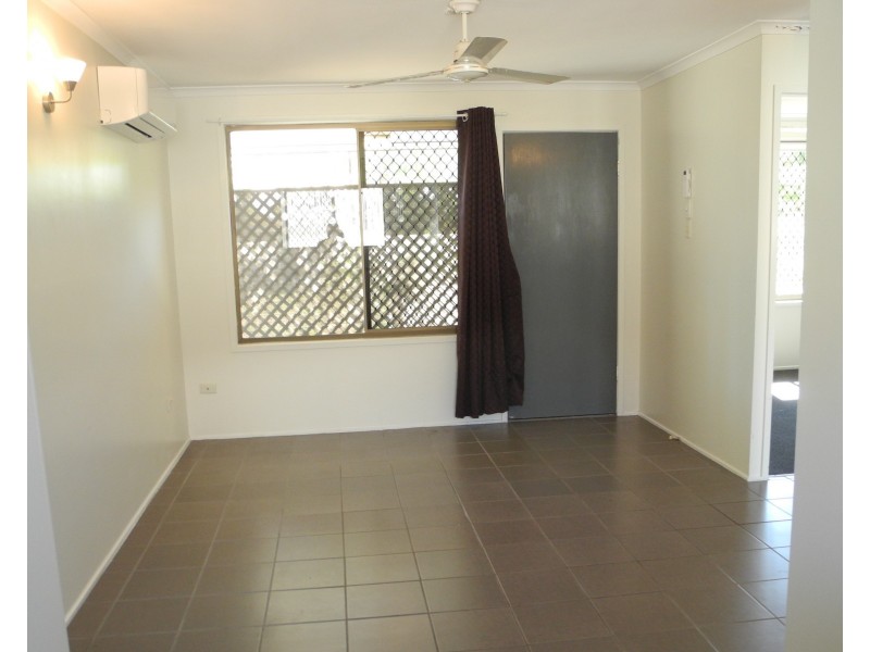 2/37 Tyson Crescent, Tannum Sands QLD 4680