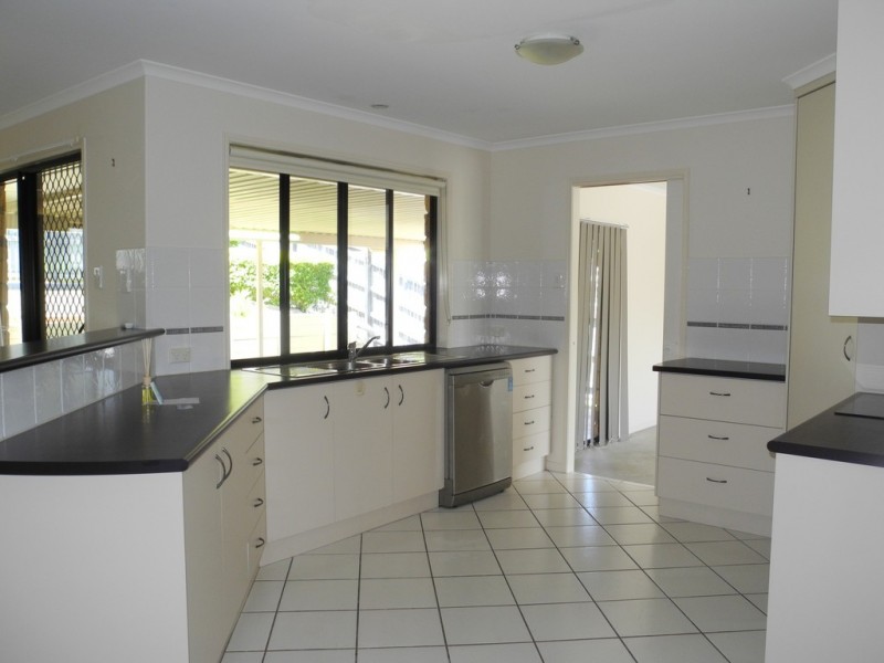34 Beltana Drive, Boyne Island QLD 4680