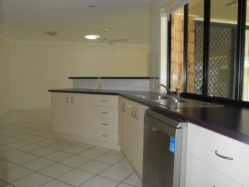 34 Beltana Drive, Boyne Island QLD 4680