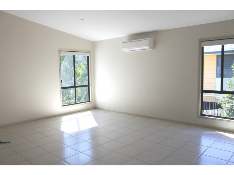 45 Langdon Street, Tannum Sands QLD 4680