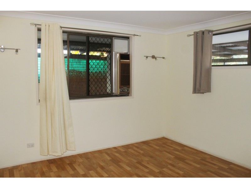 1 Bellemere Court, Boyne Island QLD 4680