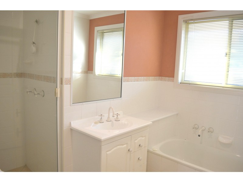 4 Capstan Place, Tannum Sands QLD 4680