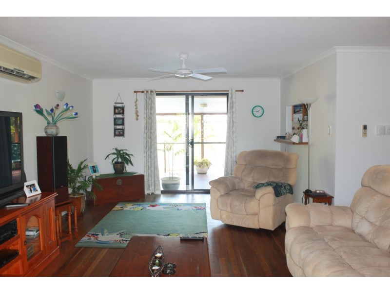 27 Tyson Crescent, Tannum Sands QLD 4680