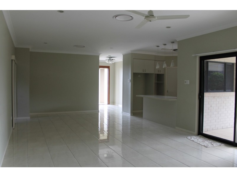 8 Cloncurry Court, Tannum Sands QLD 4680
