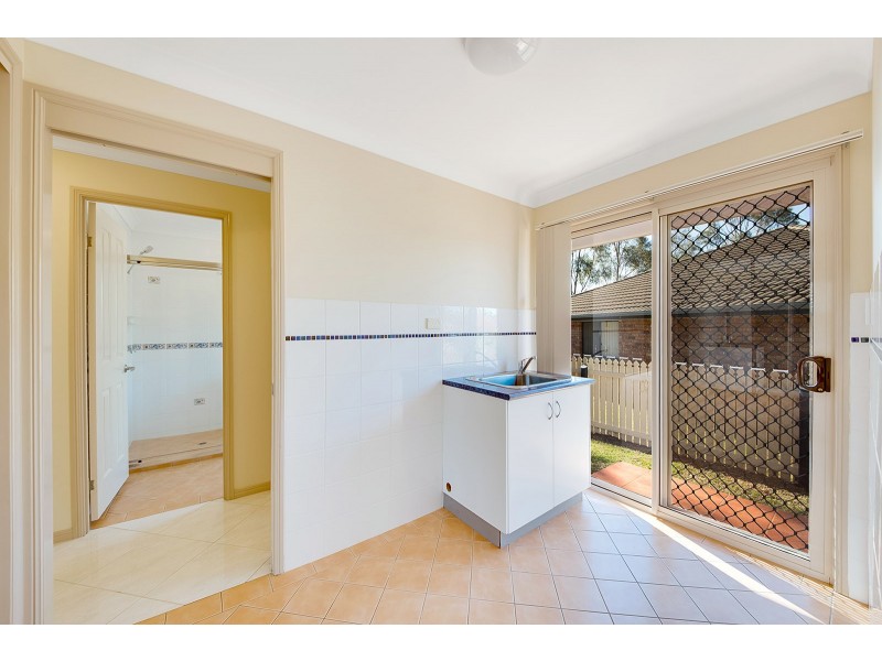 3 Hillview Place, New Auckland QLD 4680