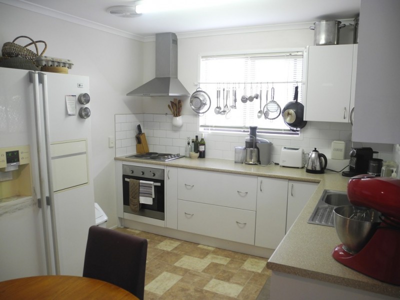 3 BELLEMERE COURT, Boyne Island QLD 4680