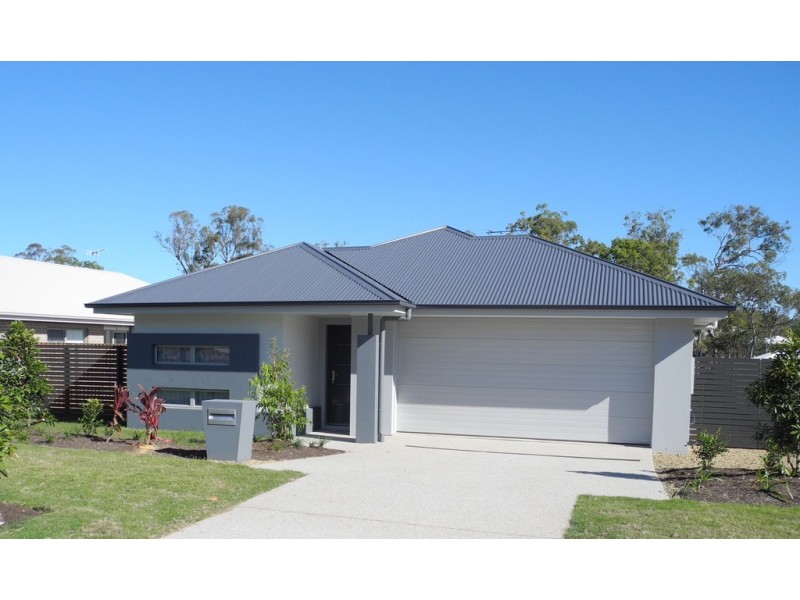 34 Tulipwood Circuit, Boyne Island QLD 4680