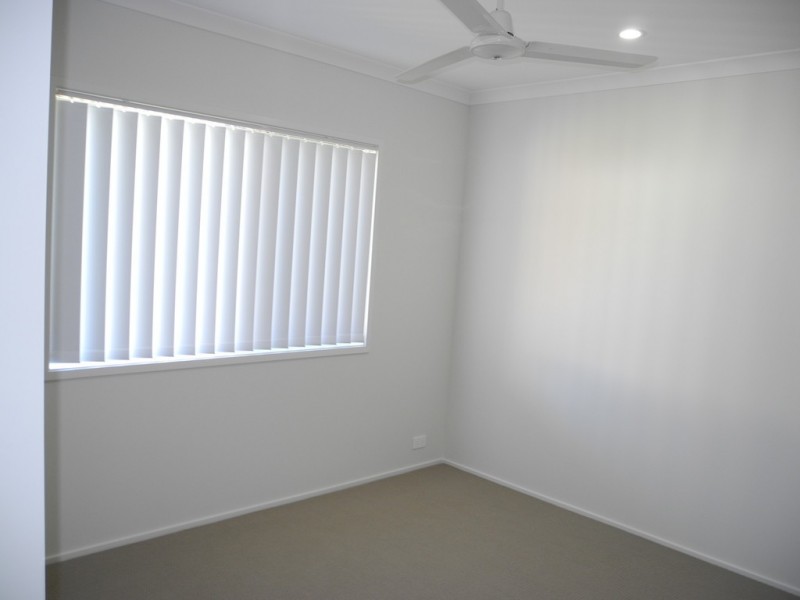 34 Tulipwood Circuit, Boyne Island QLD 4680