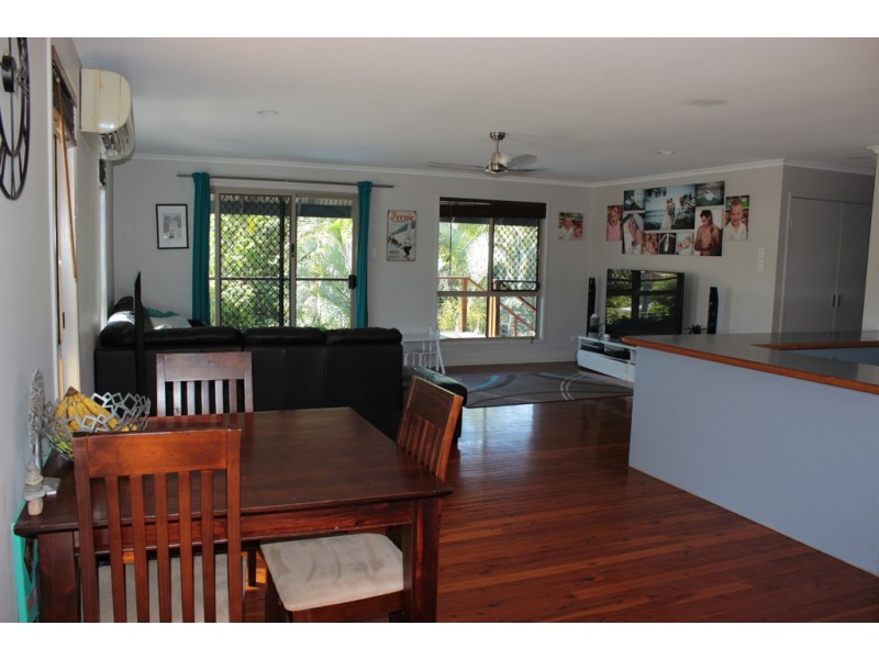 18 Lomandra Street, Boyne Island QLD 4680