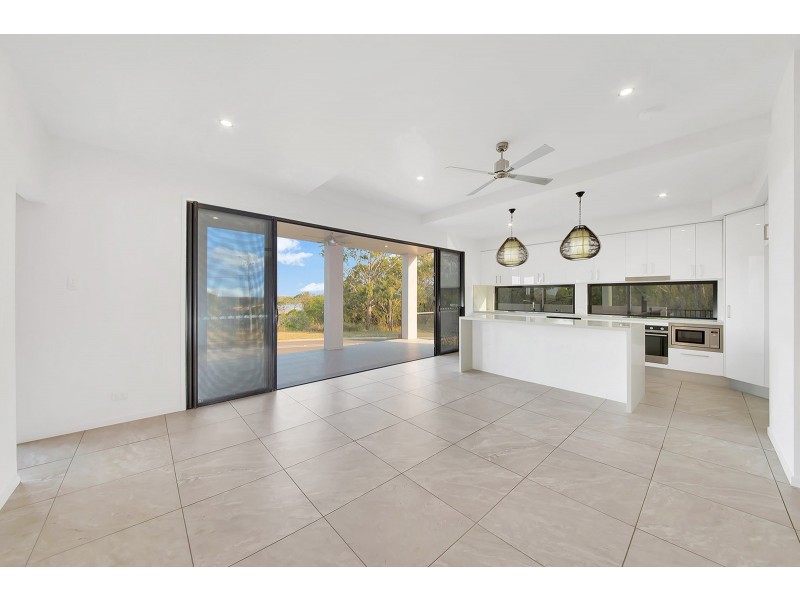 1 Ocean Street, Tannum Sands QLD 4680