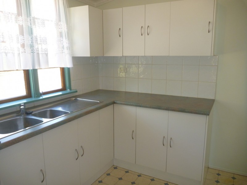 24 Pacific Avenue, Tannum Sands QLD 4680