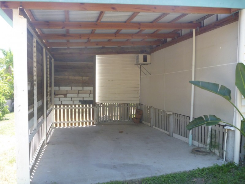 24 Pacific Avenue, Tannum Sands QLD 4680