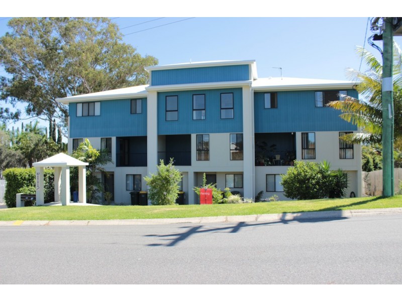 4/10 Arthur Street, Boyne Island QLD 4680