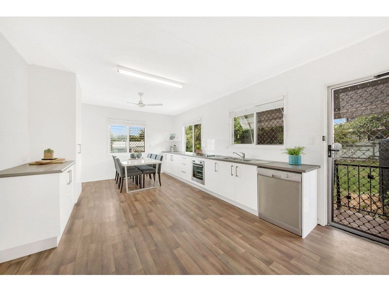 14 Alfred Street, Tannum Sands QLD 4680