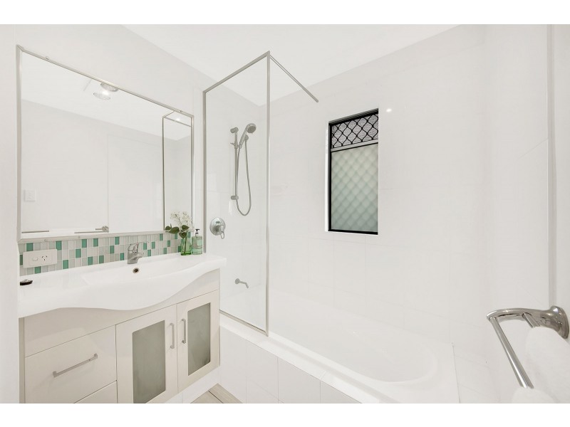 14 Alfred Street, Tannum Sands QLD 4680