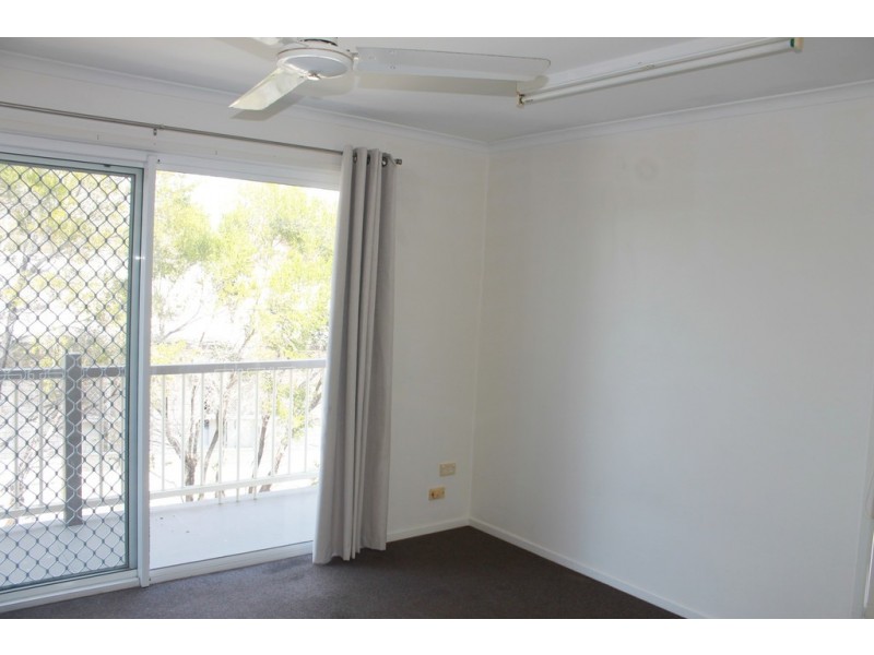 4/14 Beltana Drive, Boyne Island QLD 4680