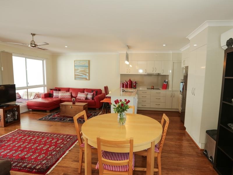3/30 BEACH AVENUE, Tannum Sands QLD 4680