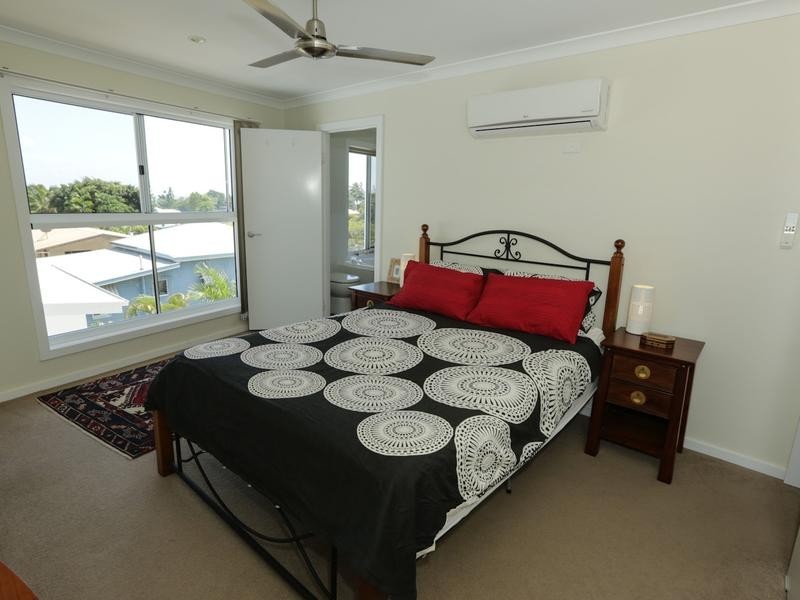 3/30 BEACH AVENUE, Tannum Sands QLD 4680