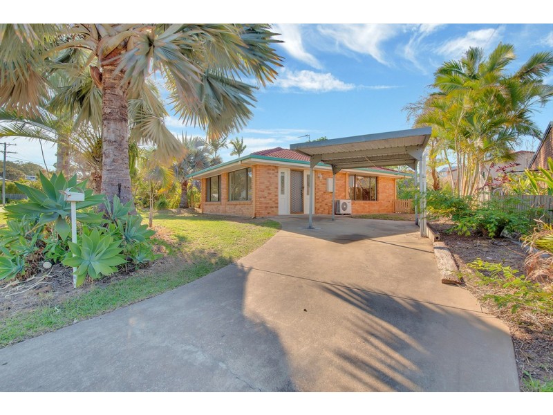 2 Davina Street, Boyne Island QLD 4680