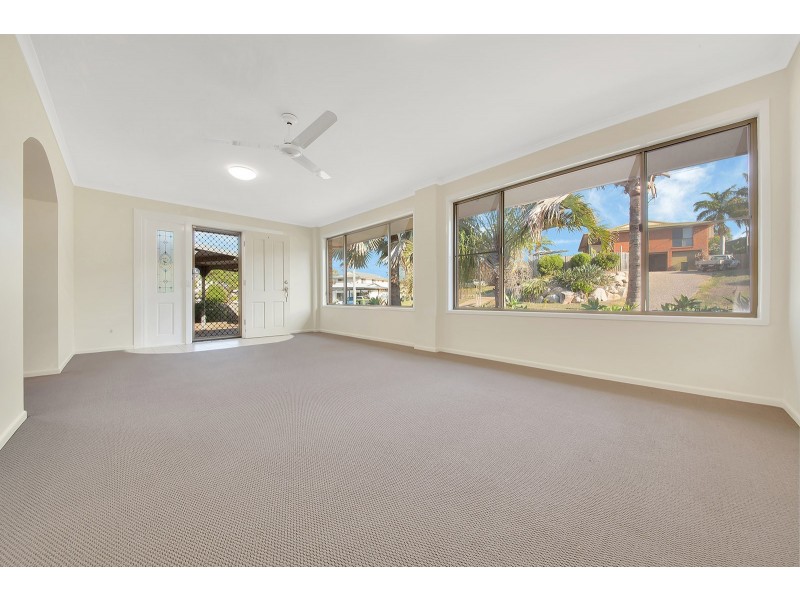 2 Davina Street, Boyne Island QLD 4680