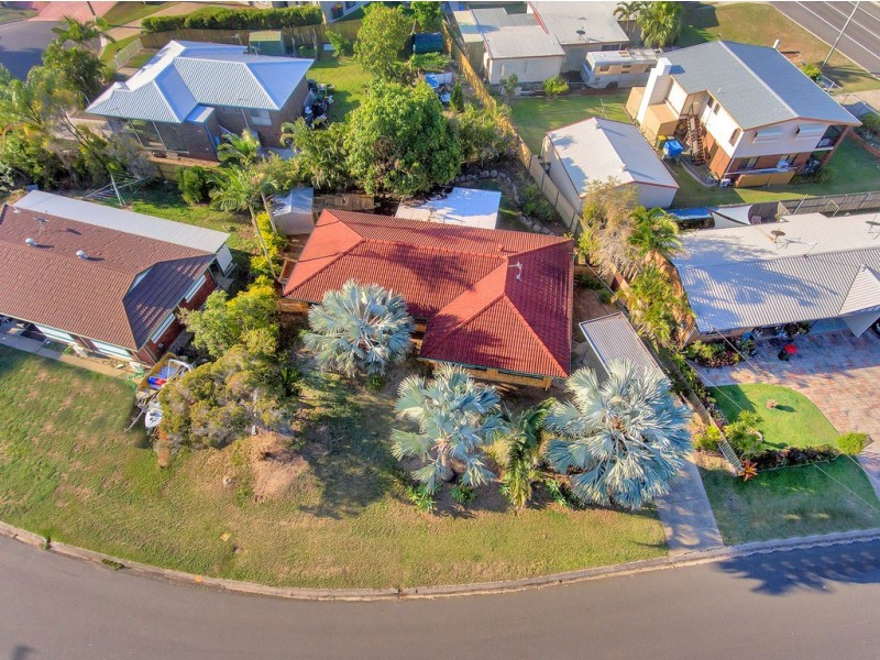 2 Davina Street, Boyne Island QLD 4680
