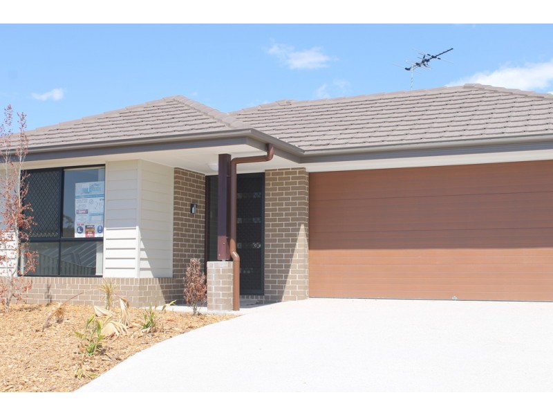 3 Wabby Street, Boyne Island QLD 4680
