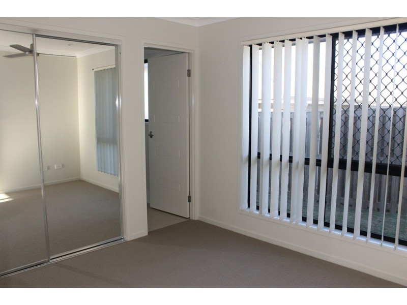 3 Wabby Street, Boyne Island QLD 4680
