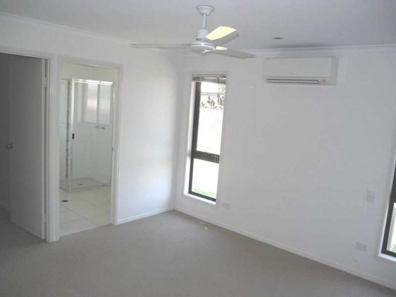 20 Surita Court, Boyne Island QLD 4680