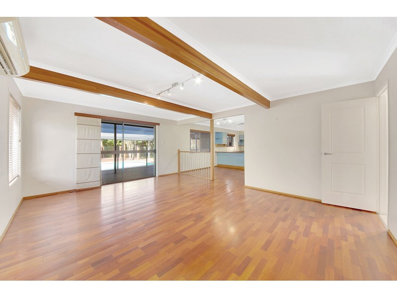 17 Scallop Street, Tannum Sands QLD 4680