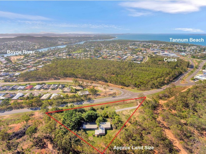 55 Tannum Sands Road, Tannum Sands QLD 4680