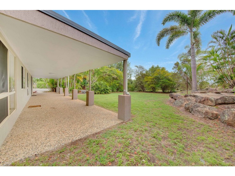 55 Tannum Sands Road, Tannum Sands QLD 4680