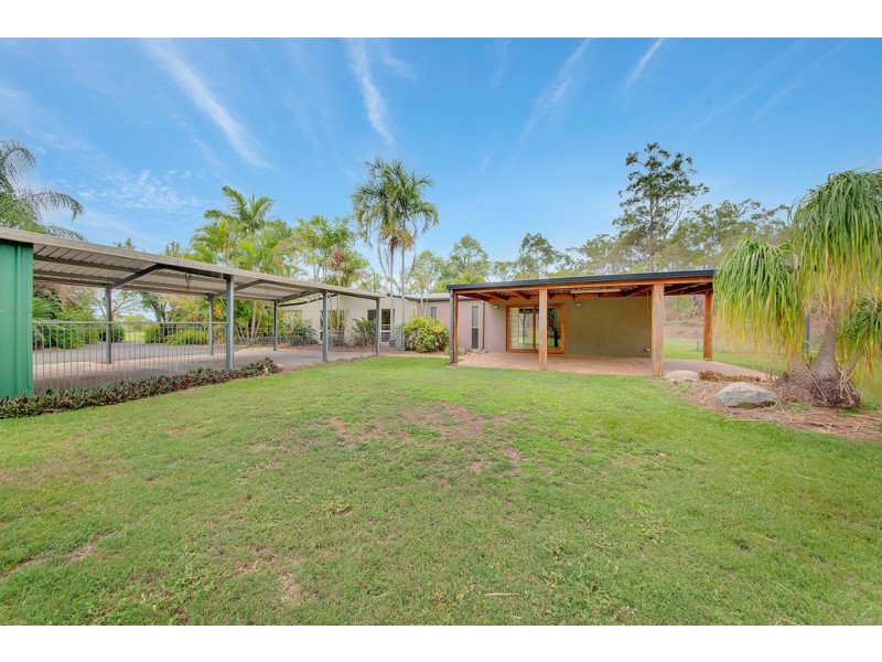 55 Tannum Sands Road, Tannum Sands QLD 4680