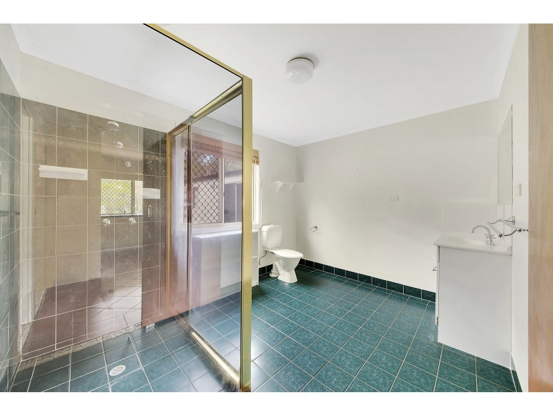 55 Tannum Sands Road, Tannum Sands QLD 4680
