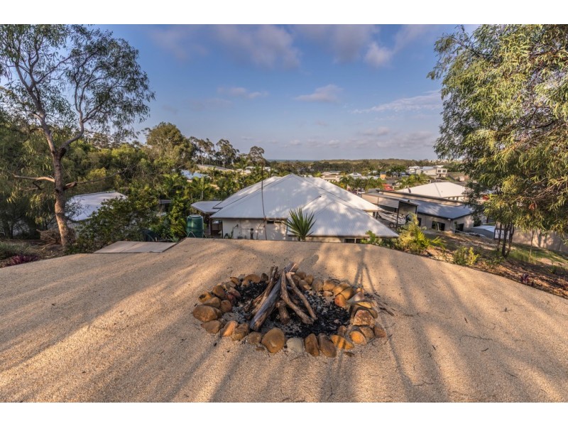 7 Caitlin Court, Boyne Island QLD 4680