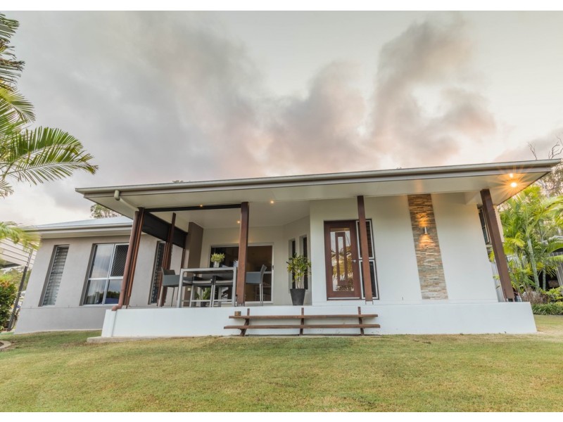 7 Caitlin Court, Boyne Island QLD 4680