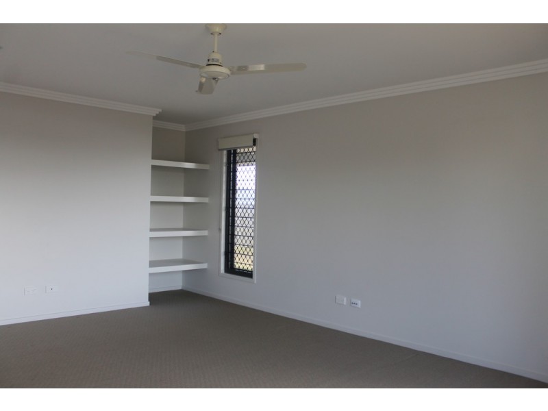 14 Melanie Court, Boyne Island QLD 4680