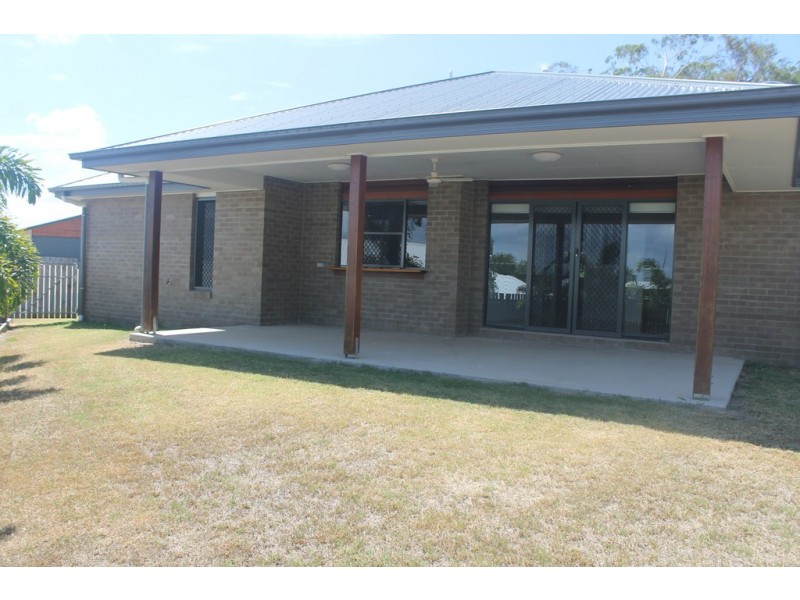 14 Melanie Court, Boyne Island QLD 4680
