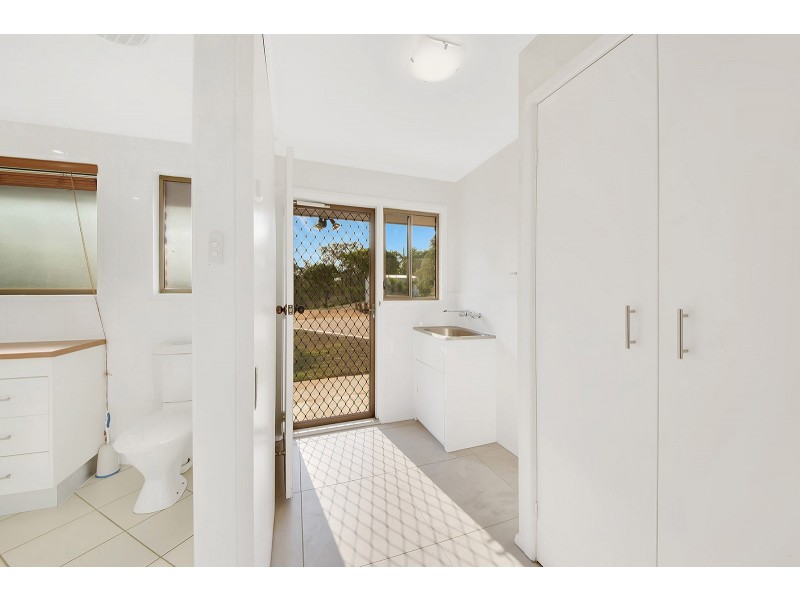 100 Yalkarra Crescent, Wurdong Heights QLD 4680