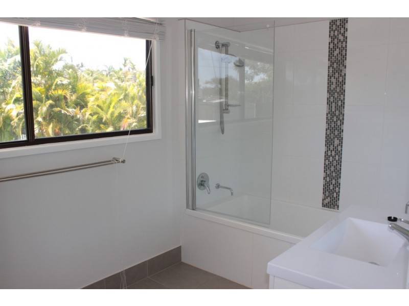 11 MARQUIS COURT, Tannum Sands QLD 4680