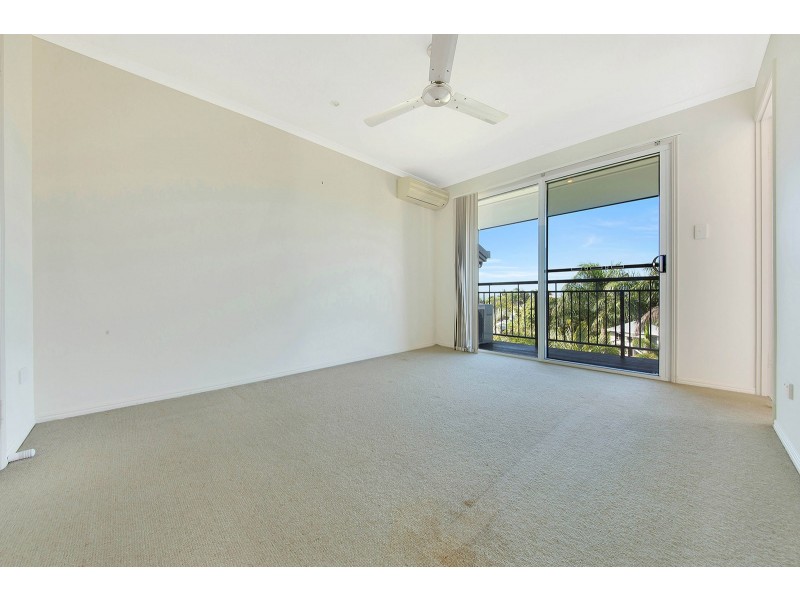4/18 PACIFIC AVENUE, Tannum Sands QLD 4680