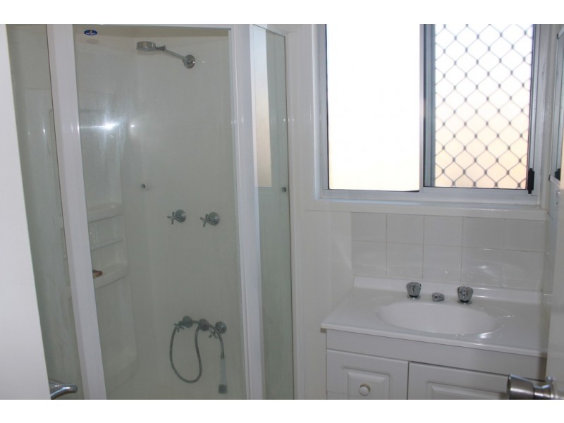 13 MADIGAN ROAD, Tannum Sands QLD 4680
