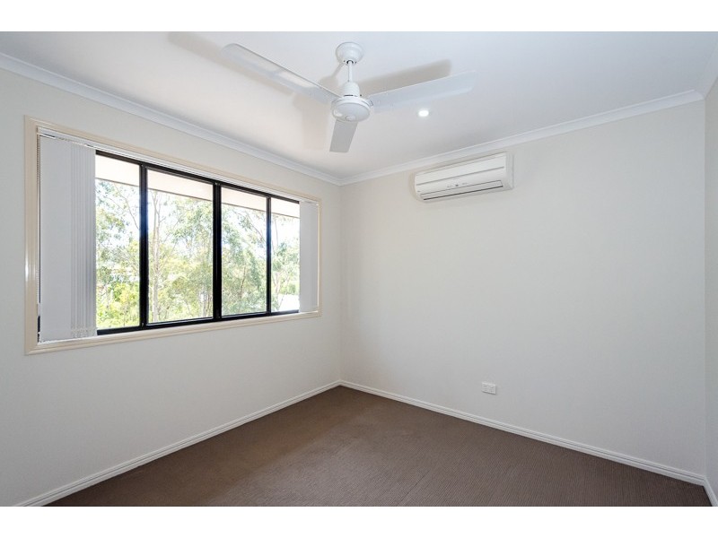 2 Bessie Court, Boyne Island QLD 4680