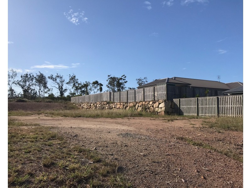 21 Lenthall Street, Boyne Island QLD 4680