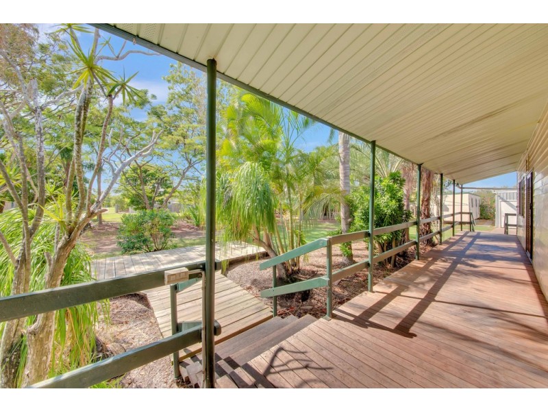 12 Ronpen Close, Tannum Sands QLD 4680