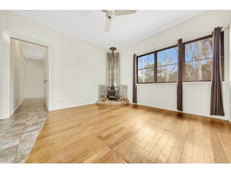 12 Ronpen Close, Tannum Sands QLD 4680