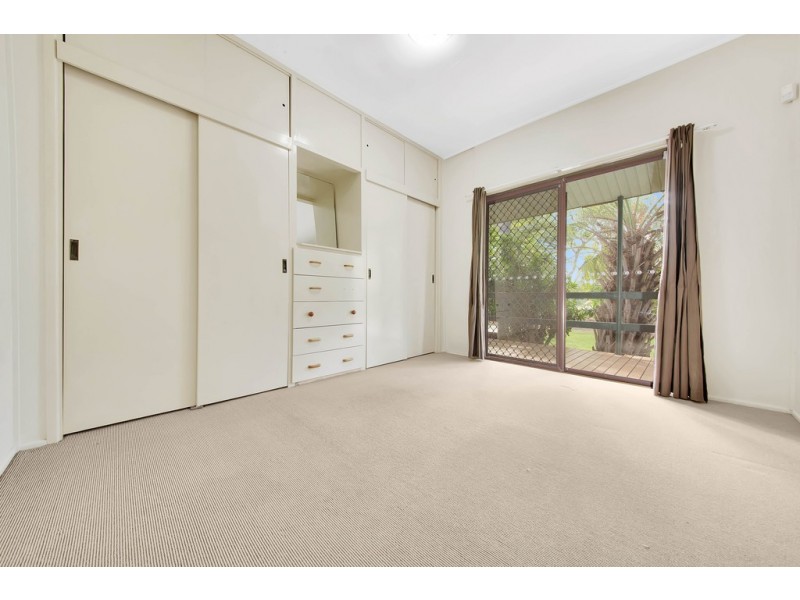 12 Ronpen Close, Tannum Sands QLD 4680