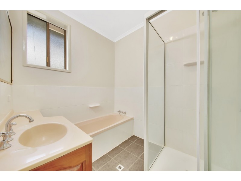 12 Ronpen Close, Tannum Sands QLD 4680